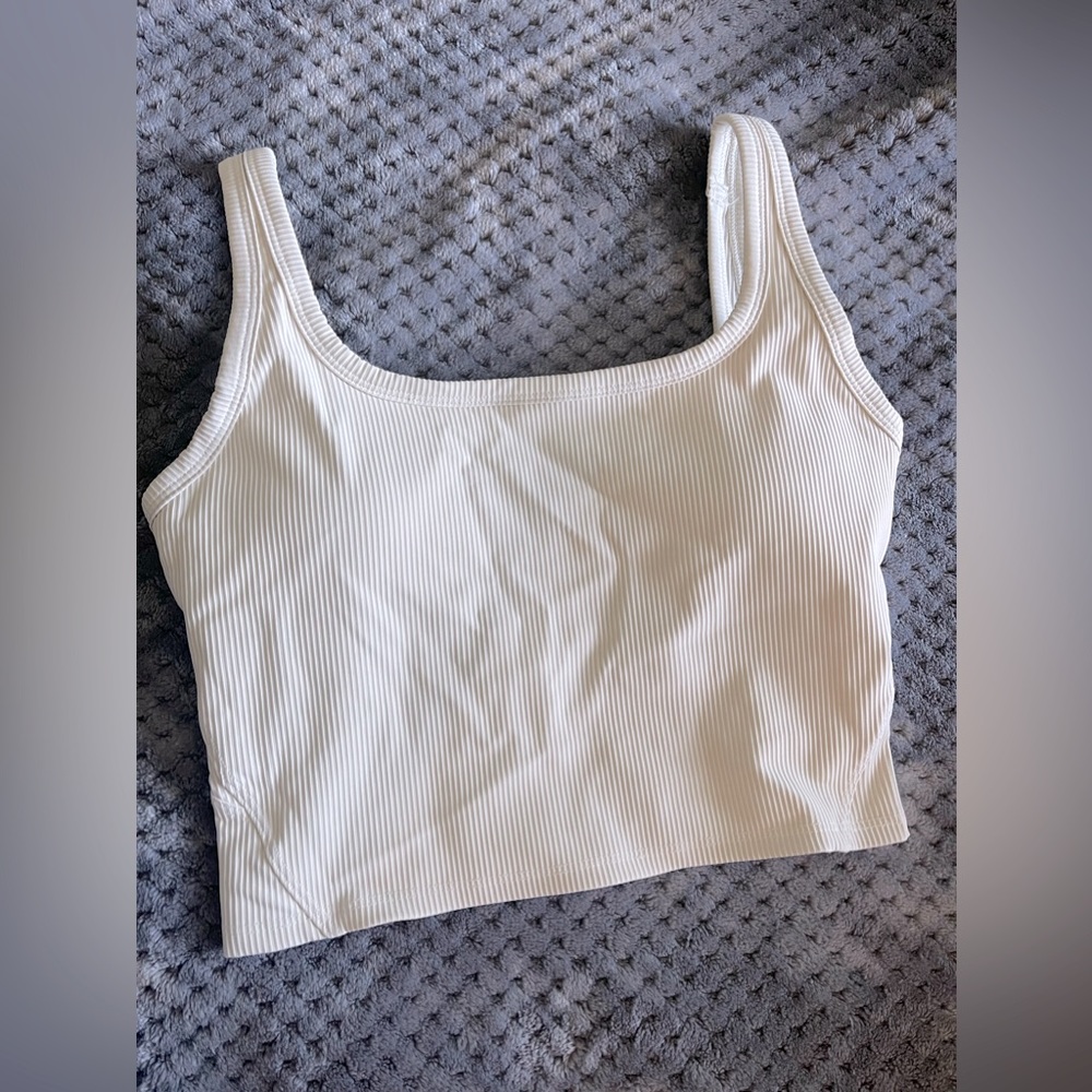 NWOT Cream ribbed athletic tank